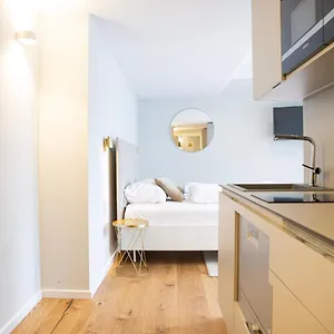 Апарт-отель Blackhome I Contactless Check-in, Вена