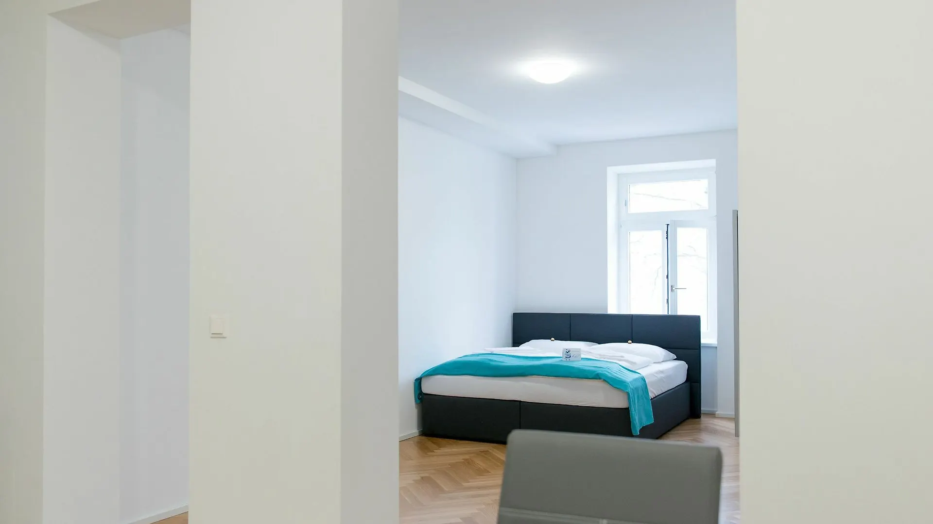 Luxury Apartments Schoenbrunn Vienna 3*,